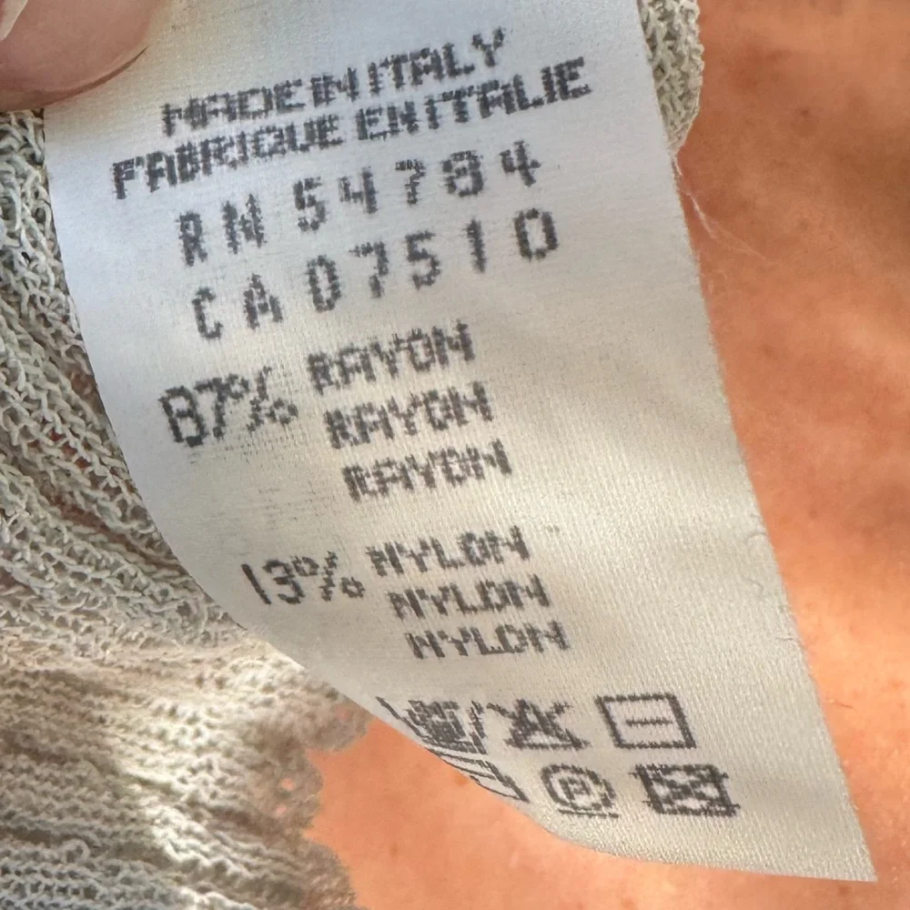 Giorgio Armani Vintage Ribbed Knit Sweater Gray Womens Size 12 Made in Italy
